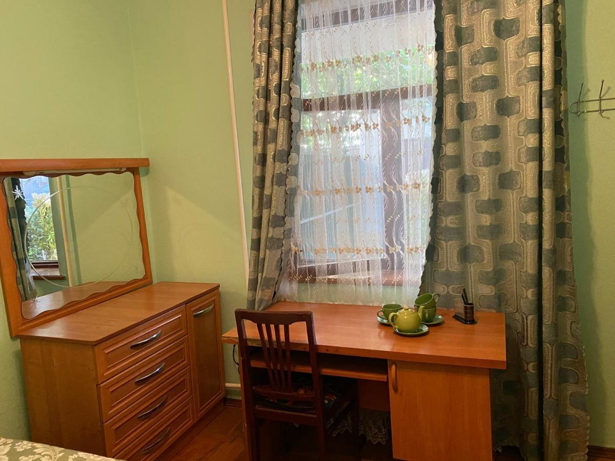 Guest House Vip Oš Exteriér fotografie